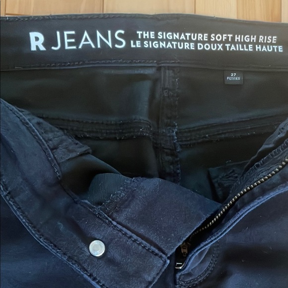 Reitmans High-Rise Black Jeans with Skinny Leg - The Signature Soft - Picture 5 of 13
